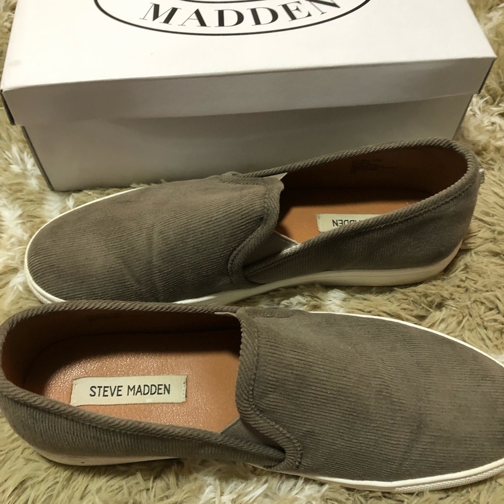 Steve Madden Slip On Sneakers